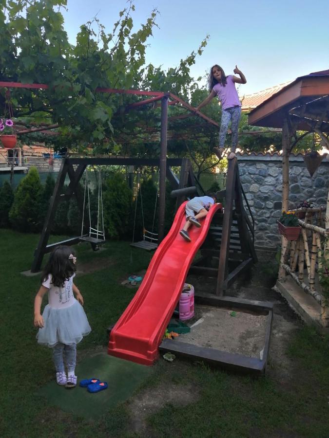 ספרבה בניה Dariya Guest House מראה חיצוני תמונה