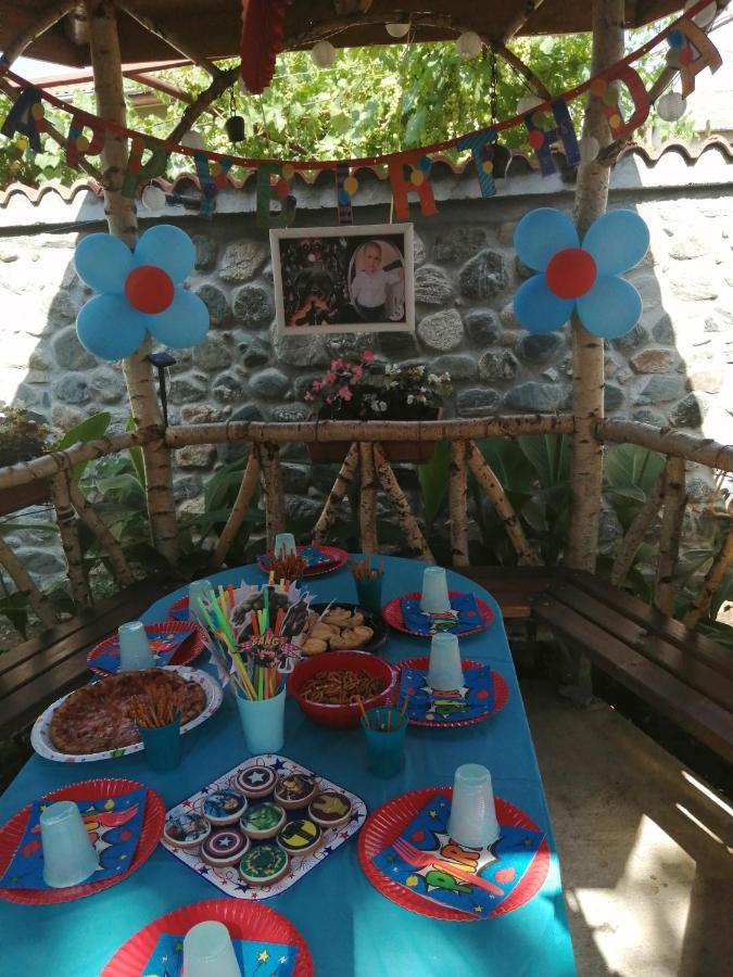 ספרבה בניה Dariya Guest House מראה חיצוני תמונה